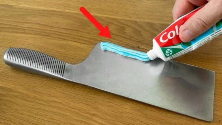 Zahnputzmittel für scharfe Küchenmesser: Genialer Tipp!